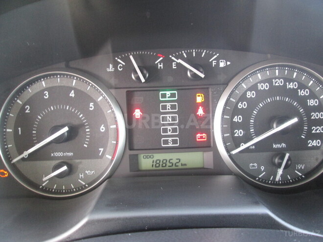 Toyota Land Cruiser 2013, 18,000 km - 4.0 l - Bakı