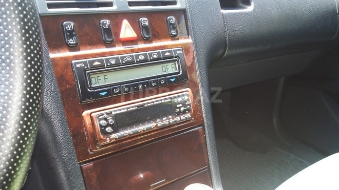 Mercedes E 230 1996, 30,000 km - 0.2 l - Bakı