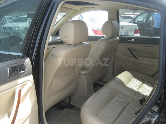 Volkswagen Passat 2003, 130,000 km - 1.8 l - Bakı