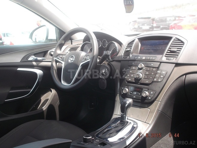 Opel Insignia 2009, 102,000 km - 2.0 l - Bakı