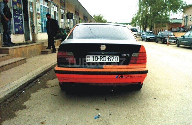 BMW 316 1992, 300,000 km - 1.6 l - Bakı
