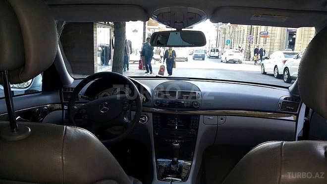 Mercedes E 280 2006, 151,000 km - 2.8 л - Bakı