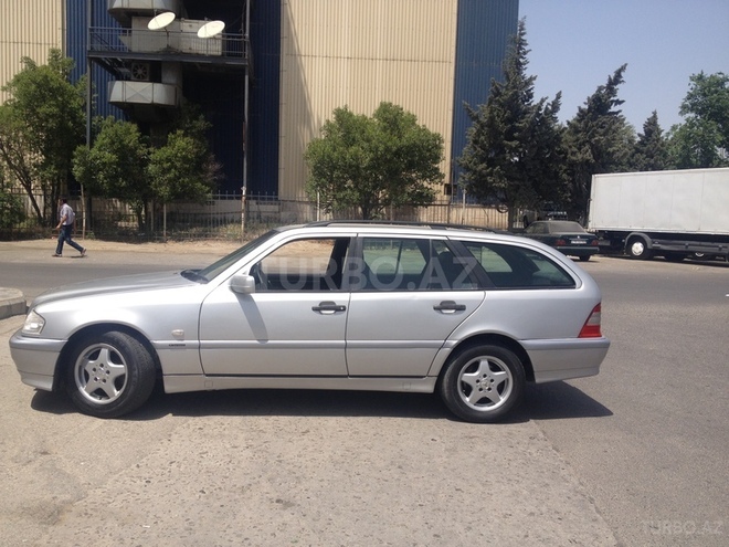 Mercedes C 180 1998, 170,000 km - 1.8 л - Bakı