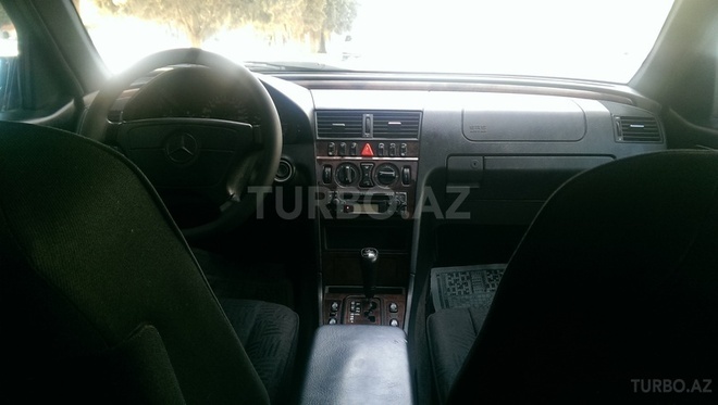 Mercedes C 200 1998, 148,000 km - 2.0 л - Bakı