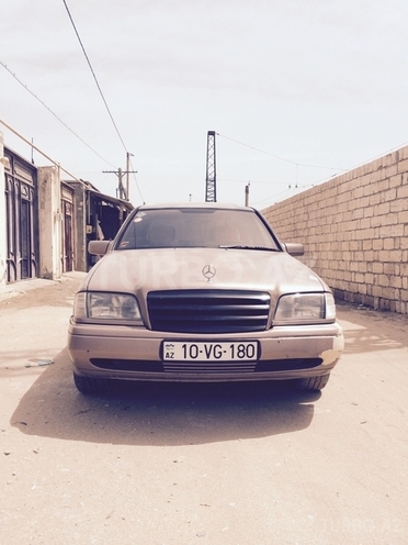 Mercedes C 180 1995, 303,000 km - 1.8 л - Bakı