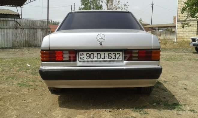 Mercedes 190 1990, 330,000 km - 1.8 l - Bakı