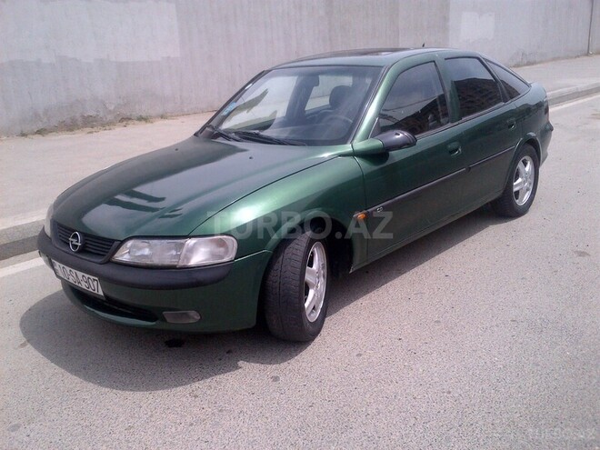 Opel Vectra 1997, 189,000 km - 1.6 l - Bakı