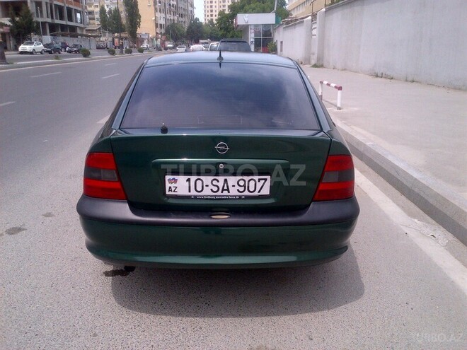 Opel Vectra 1997, 189,000 km - 1.6 l - Bakı
