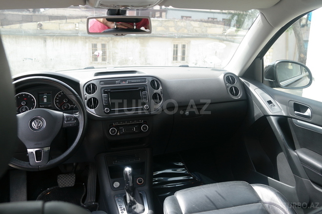 Volkswagen Tiguan 2012, 26,500 km - 2.0 l - Bakı