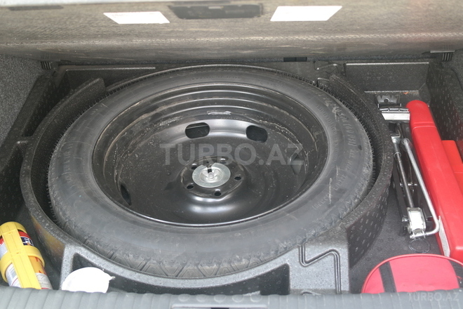 Volkswagen Tiguan 2012, 26,500 km - 2.0 l - Bakı