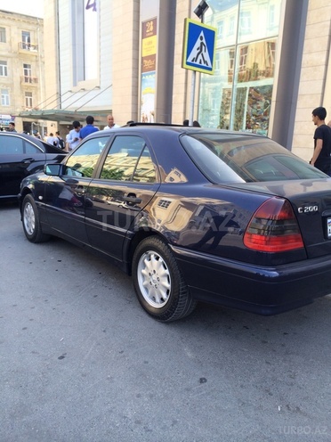Mercedes C 200 1998, 211,000 km - 2.0 l - Bakı