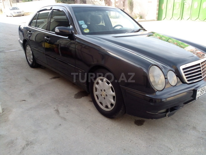 Mercedes E 220 1999, 200,315 km - 2.2 l - Bakı