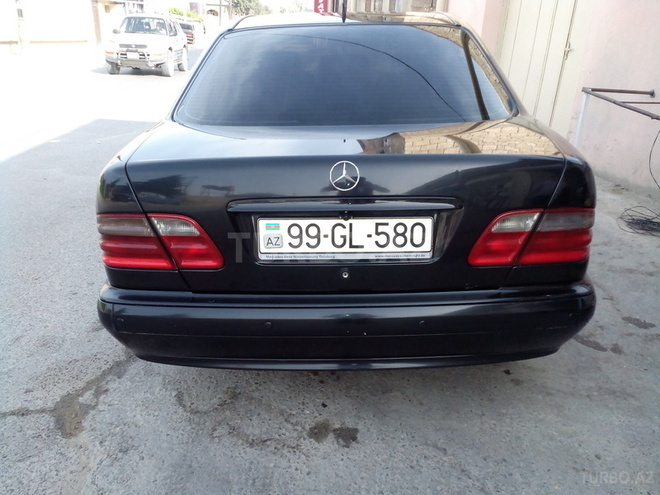 Mercedes E 220 1999, 200,315 km - 2.2 l - Bakı