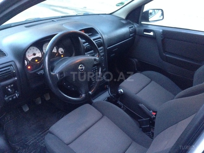 Opel Astra 2001, 147,000 km - 1.8 l - Bakı