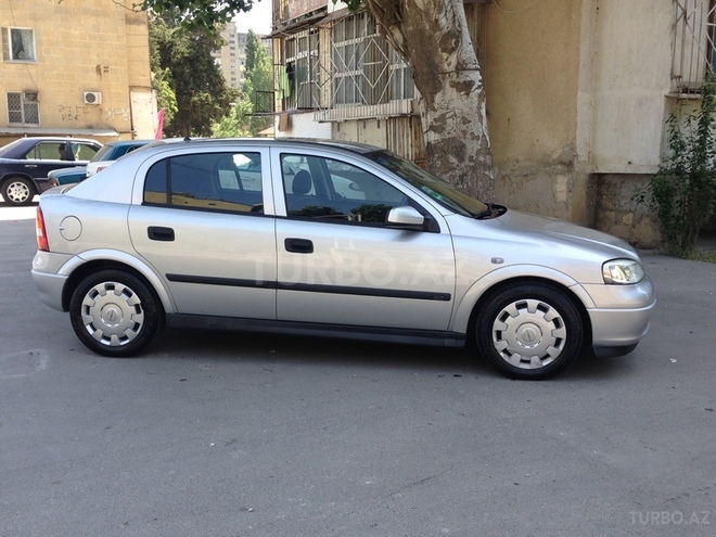 Opel Astra 2001, 147,000 km - 1.8 l - Bakı