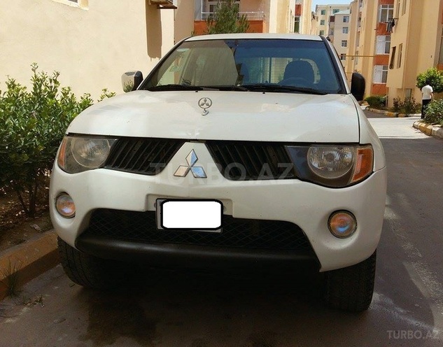 Mitsubishi L200 2008, 96,000 km - 2.5 l - Bakı