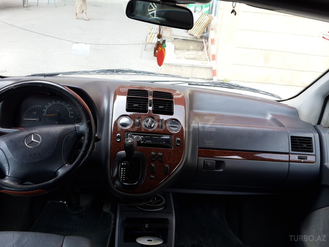 Mercedes Vito 2001, 320,000 km - 2.2 l - Bakı