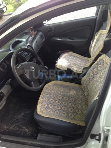 Nissan Sunny 2011, 73,000 km - 1.6 л - Bakı
