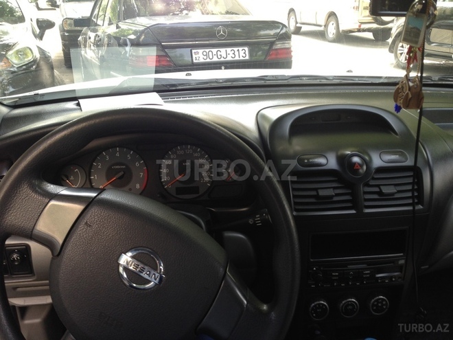 Nissan Sunny 2011, 73,000 km - 1.6 л - Bakı