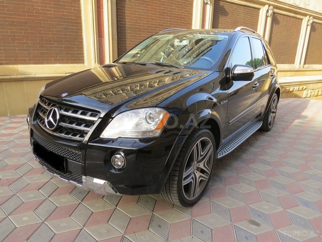 Mercedes ML 63 AMG 2009, 68,000 km - 6.2 l - Bakı