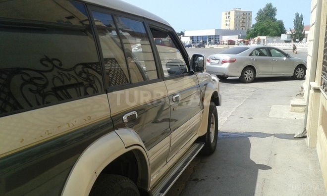 Mitsubishi Pajero 1994, 168,000 km - 2.5 л - Bakı