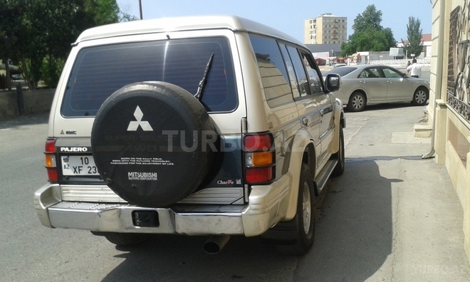 Mitsubishi Pajero 1994, 168,000 km - 2.5 л - Bakı
