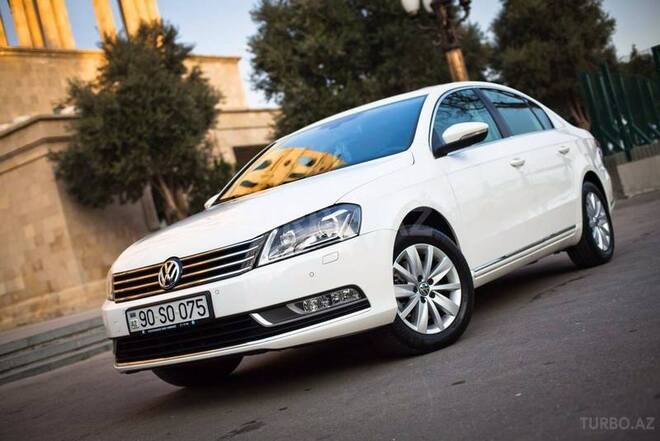 Volkswagen Passat 2013, 25,000 km - 1.8 l - Bakı