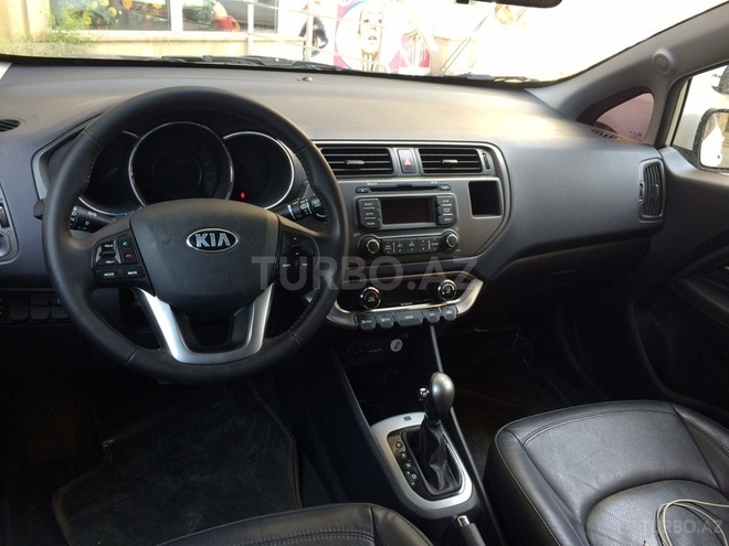 Kia Rio 2013, 40,000 km - 1.4 л - Bakı