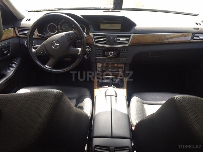 Mercedes E 350 2010, 72,100 km - 0.4 l - Bakı
