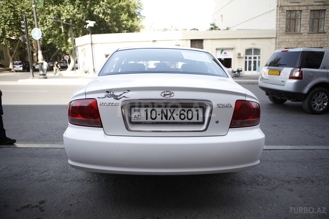 Hyundai Sonata 2004, 274,000 km - 2.0 л - Bakı