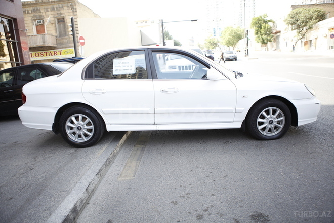Hyundai Sonata 2004, 274,000 km - 2.0 л - Bakı