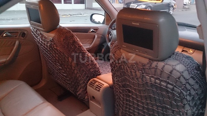 Mercedes C 200 2000, 240,000 km - 2.0 л - Bakı