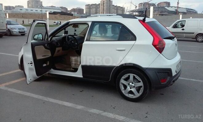 MG 3 2012, 62,000 km - 1.5 l - Bakı
