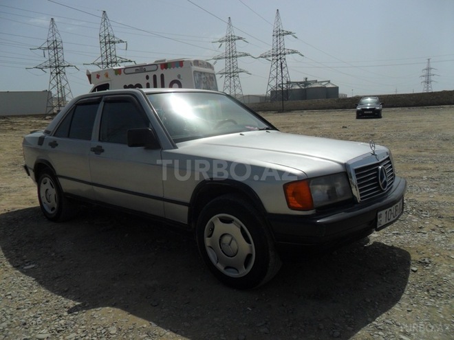 Mercedes 190 1986, 214,000 km - 2.0 l - Bakı