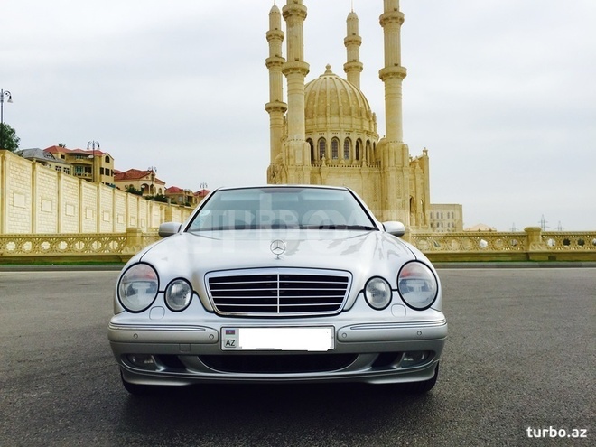 Mercedes E 240 2002, 195,100 km - 2.4 л - Bakı