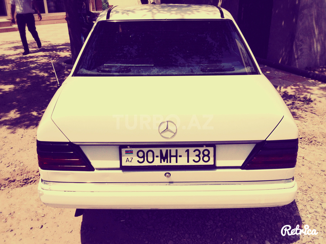 Mercedes  1989, 350,000 km - 2.0 л - Bakı