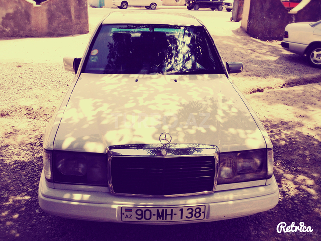 Mercedes  1989, 350,000 km - 2.0 л - Bakı