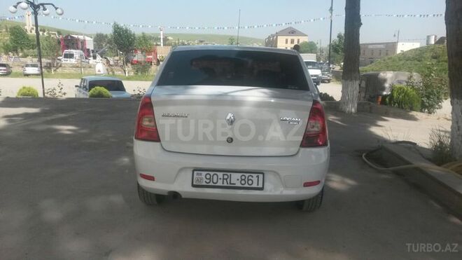 Renault Logan 2012, 135,000 km - 1.6 л - Bakı