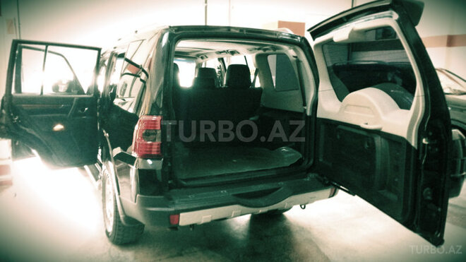 Mitsubishi Pajero 2007, 103,000 km - 3.0 l - Bakı