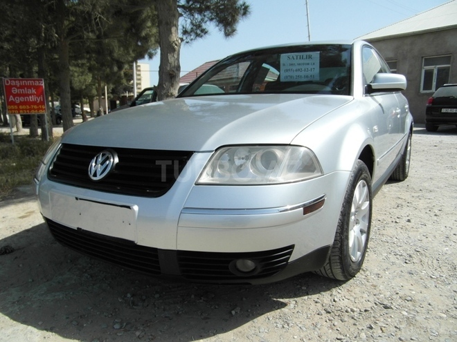 Volkswagen Passat 2003, 170,000 km - 1.8 л - Bakı