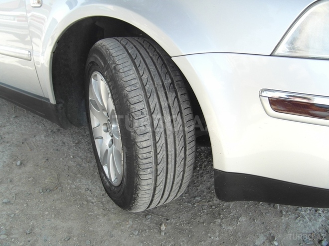 Volkswagen Passat 2003, 170,000 km - 1.8 л - Bakı