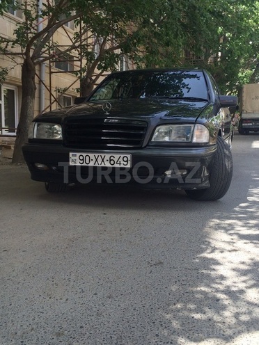 Mercedes C 200 1998, 230,000 km - 1.8 л - Bakı