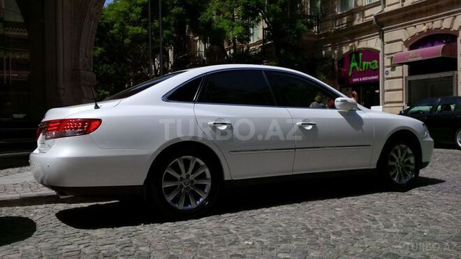 Hyundai Grandeur 2009, 121,000 km - 2.7 л - Bakı