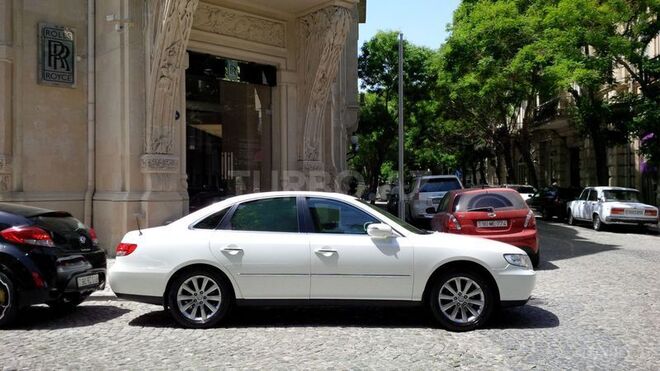 Hyundai Grandeur 2009, 121,000 km - 2.7 л - Bakı