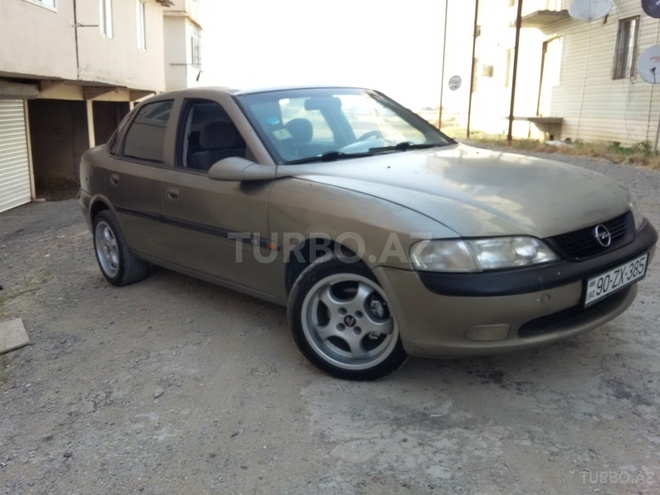 Opel Vectra 1996, 282,000 km - 1.8 l - Bakı