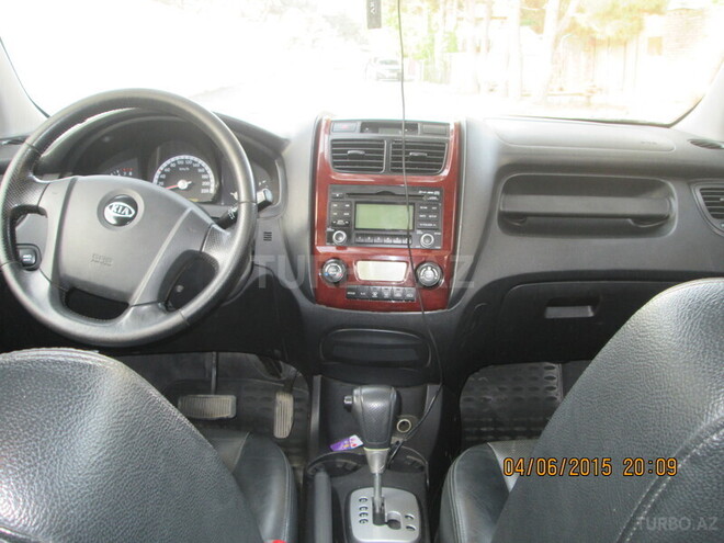 Kia Sportage 2008, 107,200 km - 2.0 l - Bakı