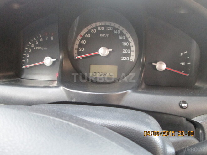 Kia Sportage 2008, 107,200 km - 2.0 l - Bakı