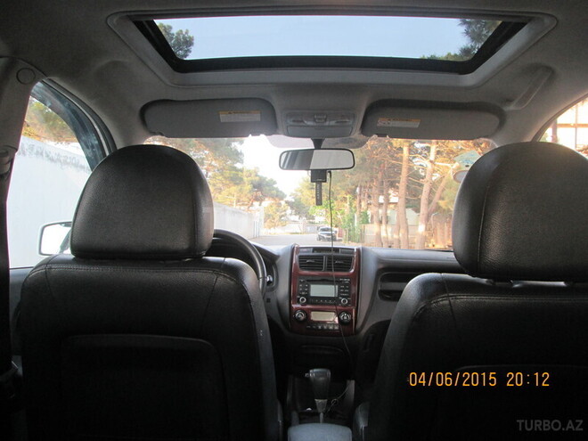 Kia Sportage 2008, 107,200 km - 2.0 l - Bakı