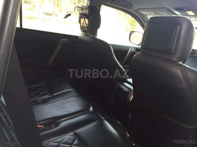 Toyota Prado 2011, 69,123 km - 2.7 l - Bakı