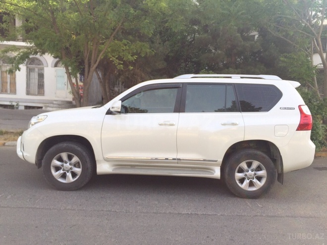 Toyota Prado 2011, 69,123 km - 2.7 l - Bakı